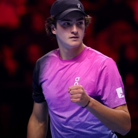 18-летний бразилец Жоао Фонсека одержал победу на турнире в Буэнос-Айресе