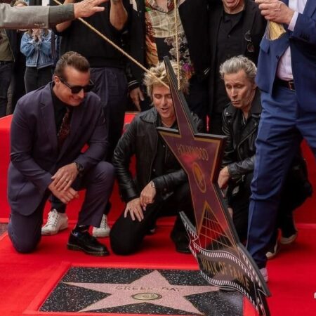 Джейлен Браун выступил на церемонии чествования Билла Ная на Голливудской Аллее Славы