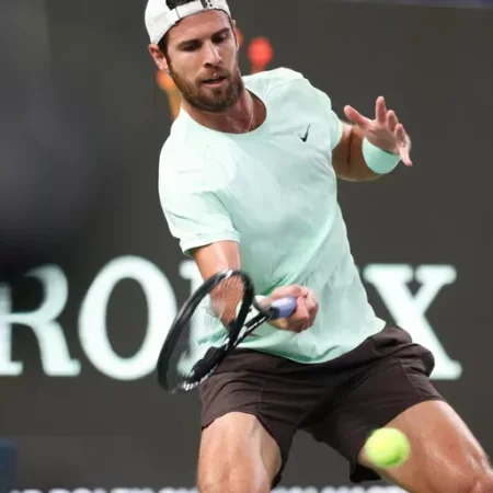 Карен Хачанов: Борьба за Итоговый турнир ATP — цель в голове