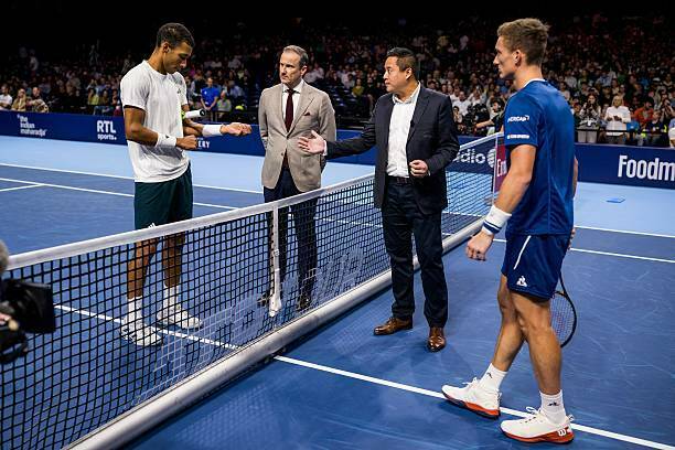 Preview Оже-Альяссим побеждает Джумхура и проходит в четвертьфинал Брюсселя